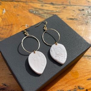 Beautiful clay textured earrings gold plated